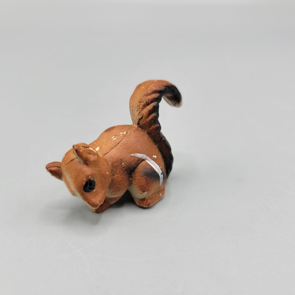 Vintage Brown Ceramic Squirrel Figurine Miniature Animal Decor Collectible 1" - Picture 8 of 9